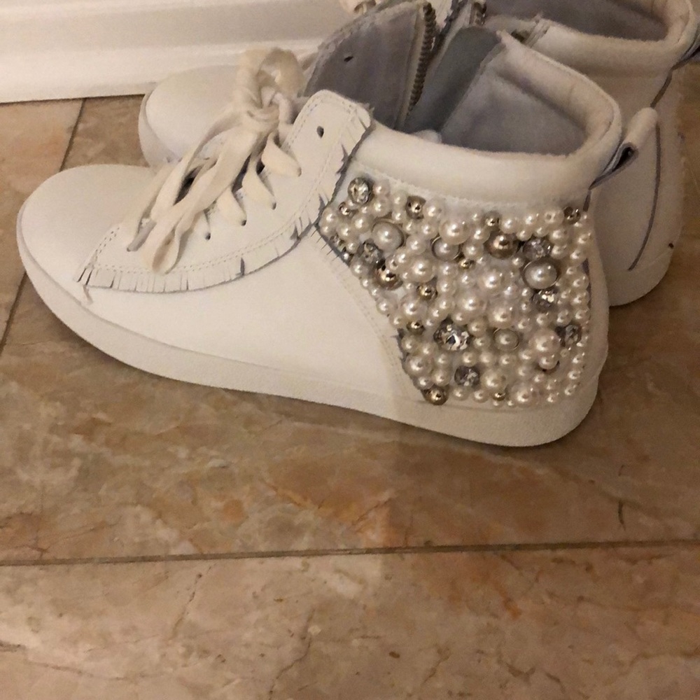 Steve Madden bayside white hi top sneakers